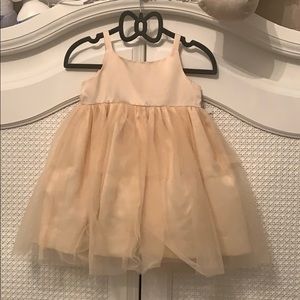 Is angels baby dress light pink no belt